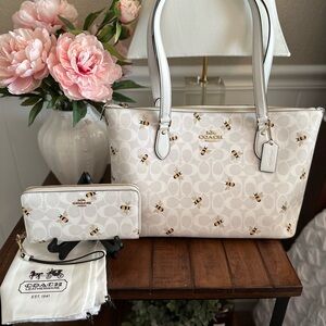 Coach White Bee Print Tote Bag and Wallet Set